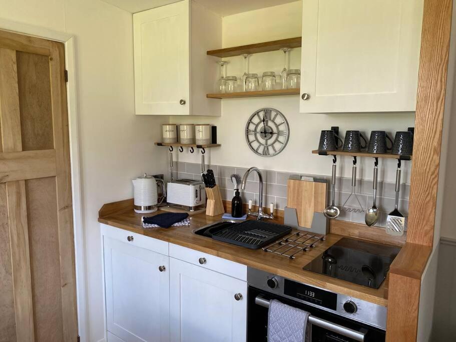 Holiday home The Hoppers' Halt